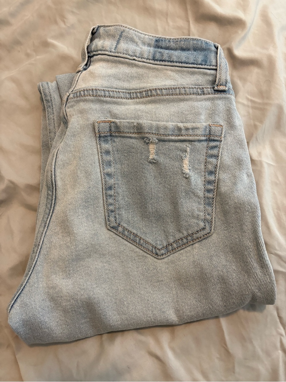 Hollister Curvy High Rise Mom Jean Vintage Stretch Cotton OS 24 short